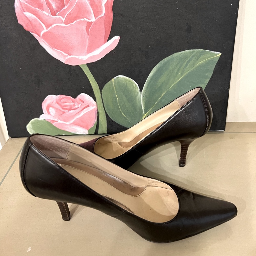 Calvin Klein dark brown pumps - size 6